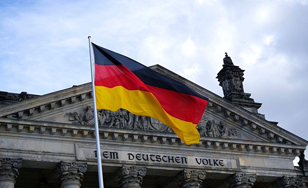 Estudar alemão na Alemanha pode ser uma experiência enriquecedora e eficaz para aprender o idioma.